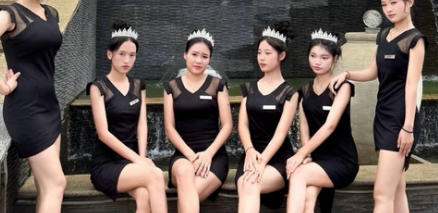 东方明珠·星际航线 游戏截图